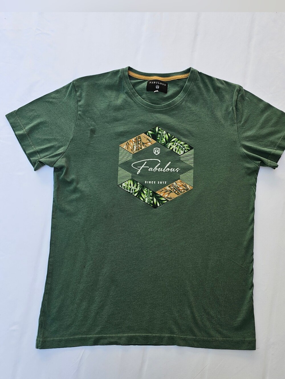 Fabulous Men's Green Graphic Crew Neck T-Shirt